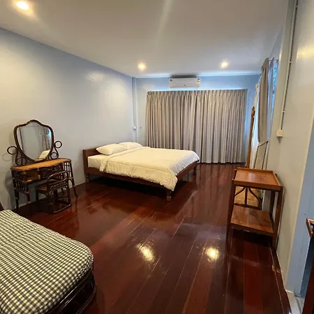 Saen Saran Property